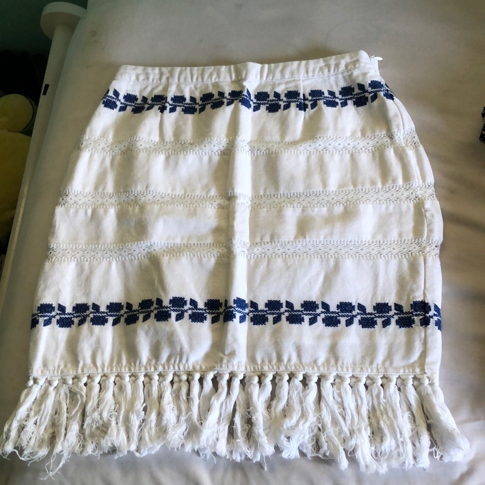 Women’s skirt